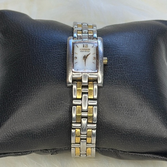 CITIZEN ECO-DRIVE WOMEN’S WATCH IN PRE-OWNED CONDITION main image 6